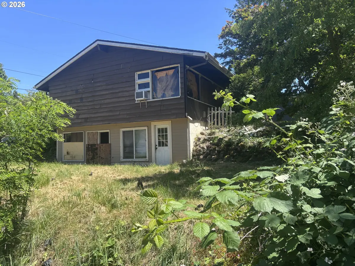 6166 SW Wilbard St, Portland, OR 97219 - #1