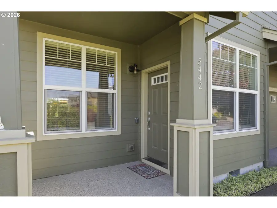 5442 Pranz Pl, Eugene, OR 97402 - #3