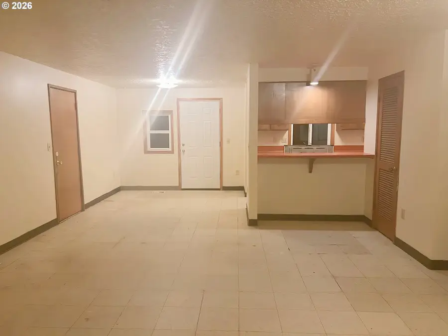 459 Hilda St, Oregon City, OR 97045 - Image #2