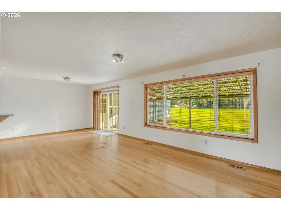 6788 SE Molt St, Milwaukie, OR 97267 - Image #3