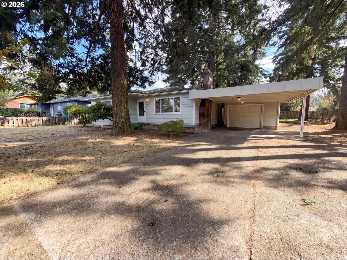 11500 SE Hawthorne St, Portland, OR 97216 - #1