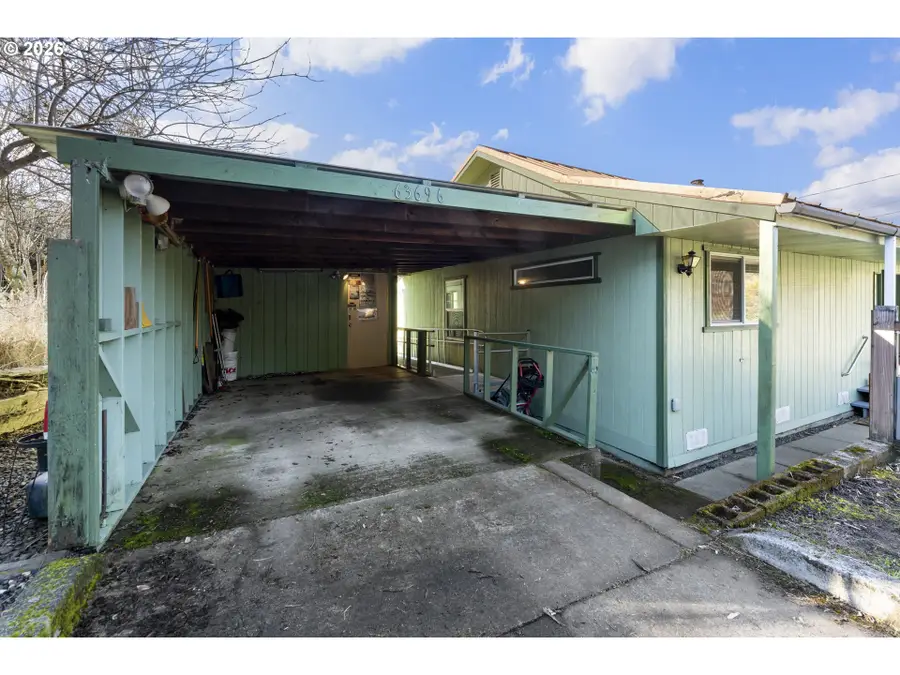 63696 Harriet Rd, Bunker Hill, OR 97420 - Image #3