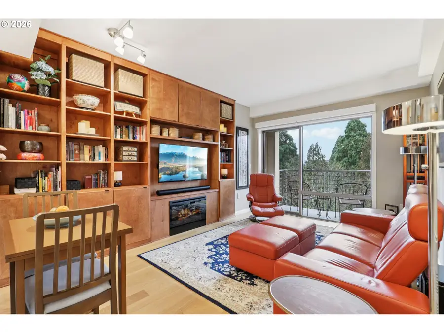 701 Columbia St #607, Vancouver, WA 98660 - Image #2