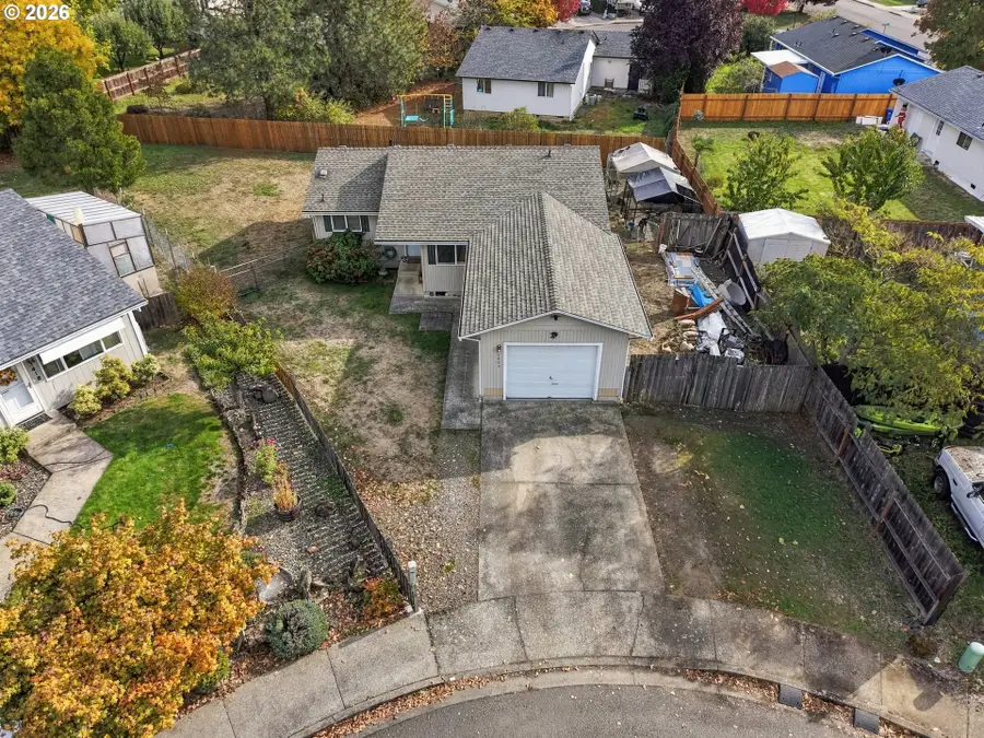 1422 Don Mar Ct, Sutherlin, OR 97479 - #3