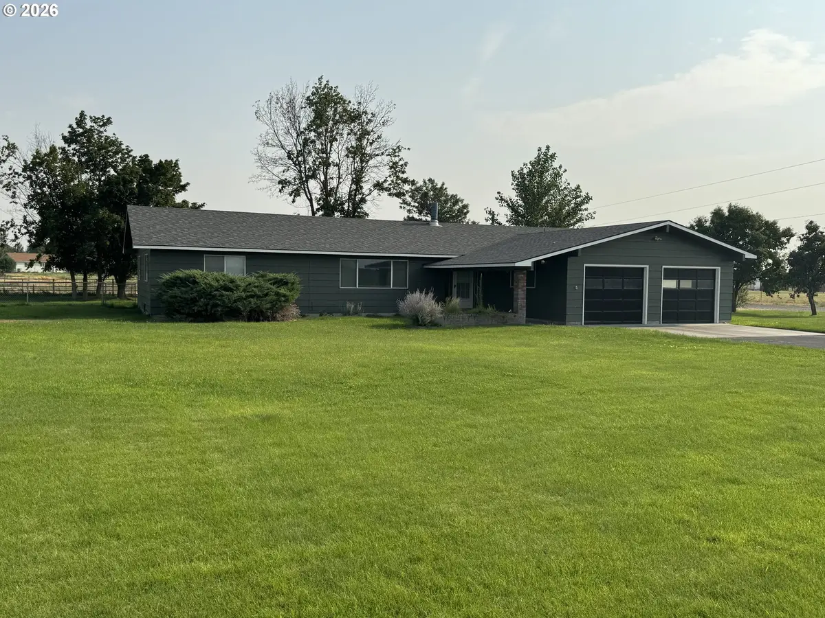 32780 W Spearman Rd, Hermiston, OR 97838 - #1