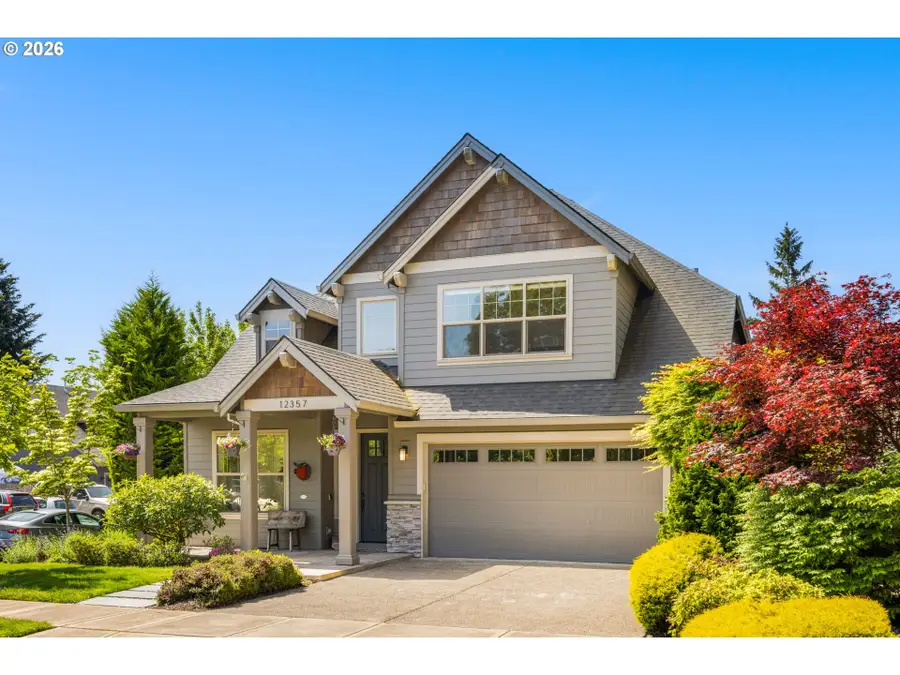 12357 Hampton Dr, Oregon City, OR 97045 - #2