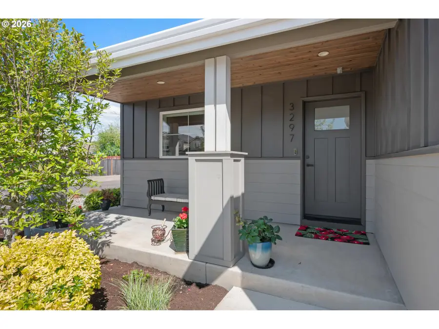 3297 Korbel St, Eugene, OR 97404 - #3