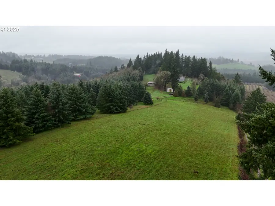 20180 NE Sunnycrest Rd, Newberg, OR 97132 - Image #3