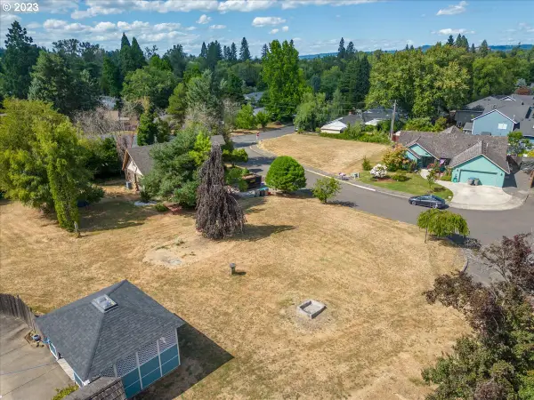 0 SW Woodard Ln, Tigard, OR 97223