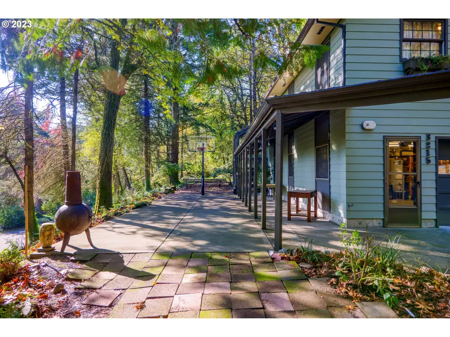 3215 SW Malcolm Ct, West Slope, OR 97225 - Image #2