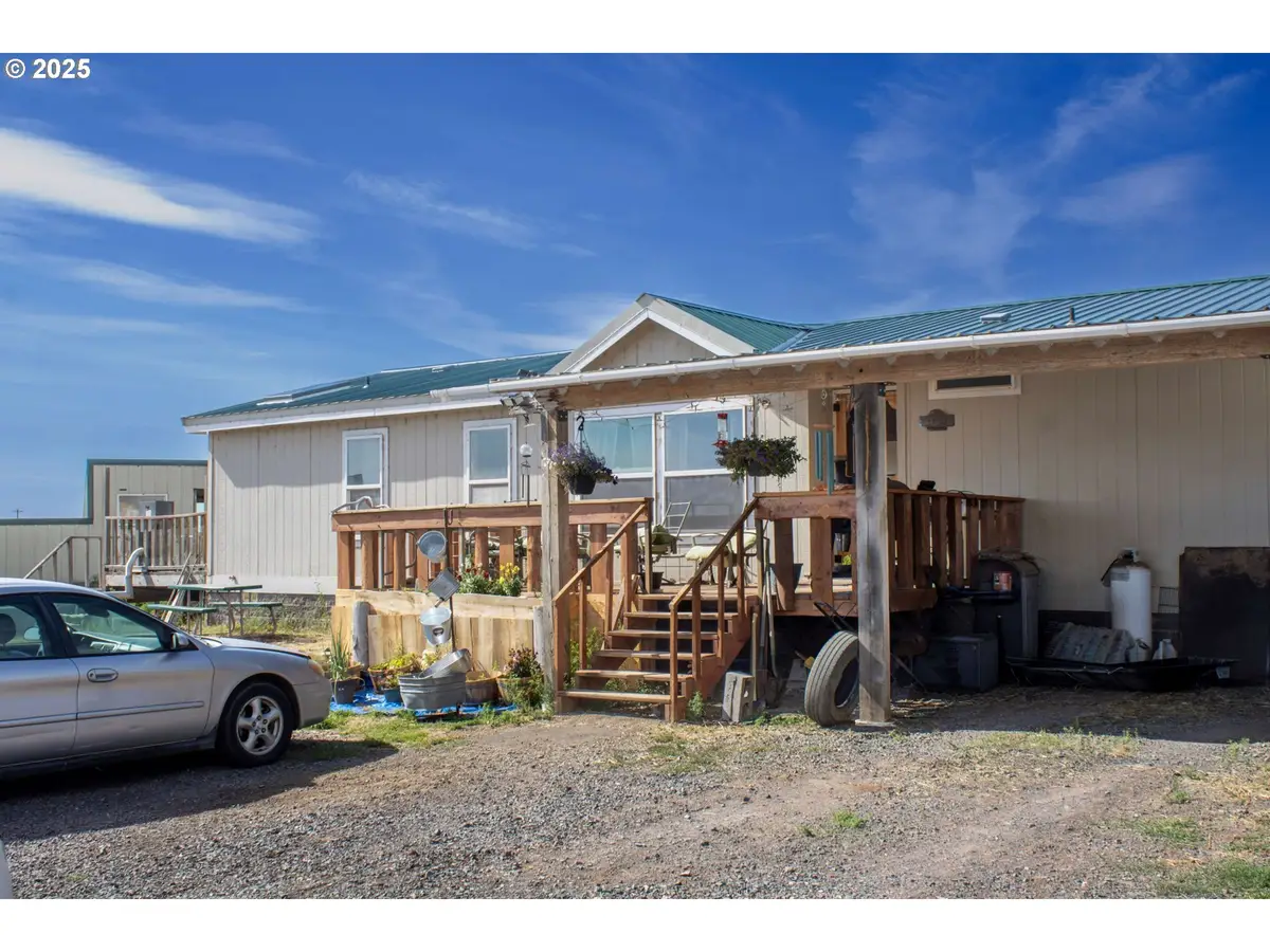 29388 Wrecking Yard Ln, Hines, OR 97738 - Image #1