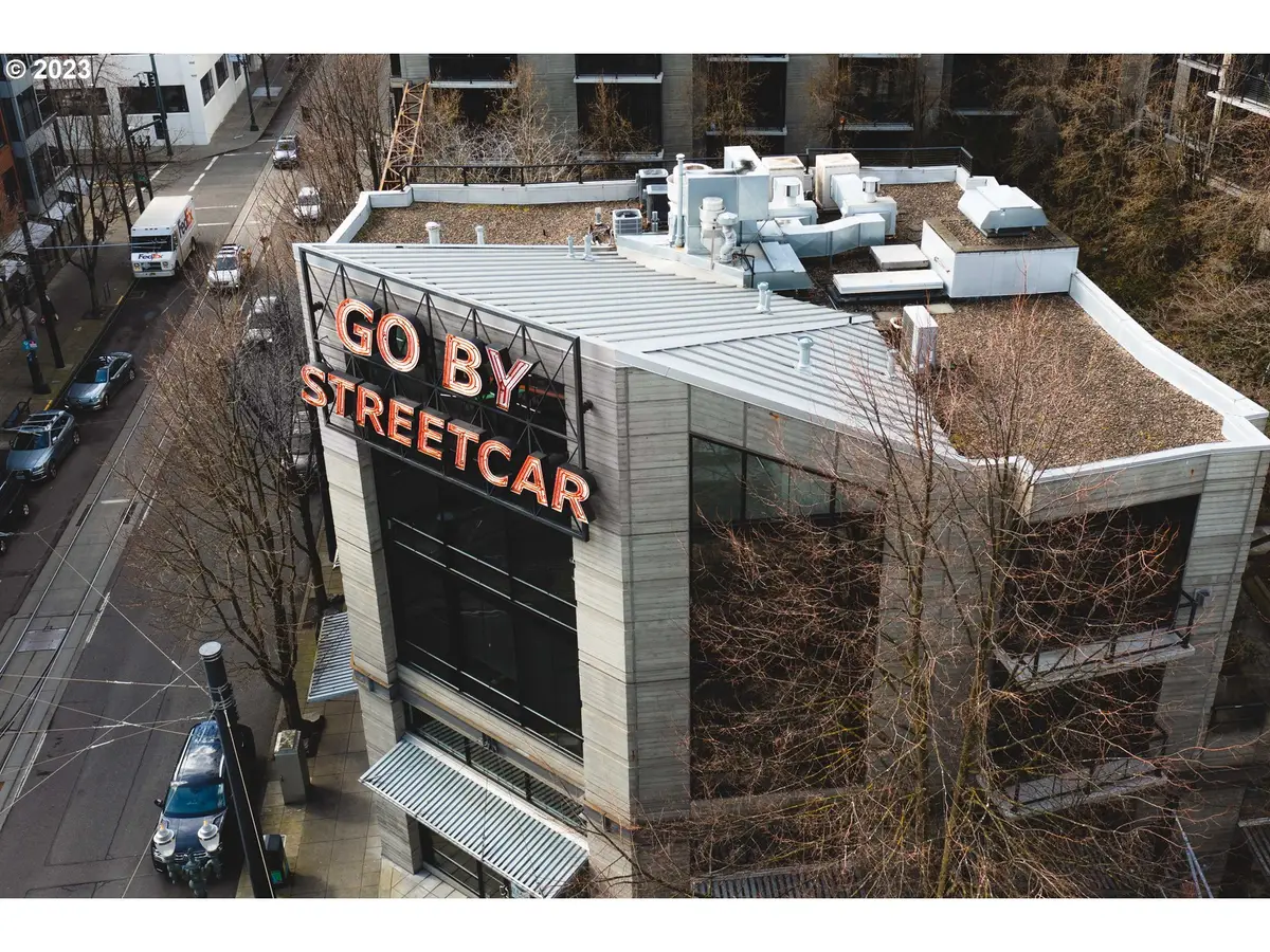 1030 NW 12th Ave #223, Portland, OR 97209 - Image #1