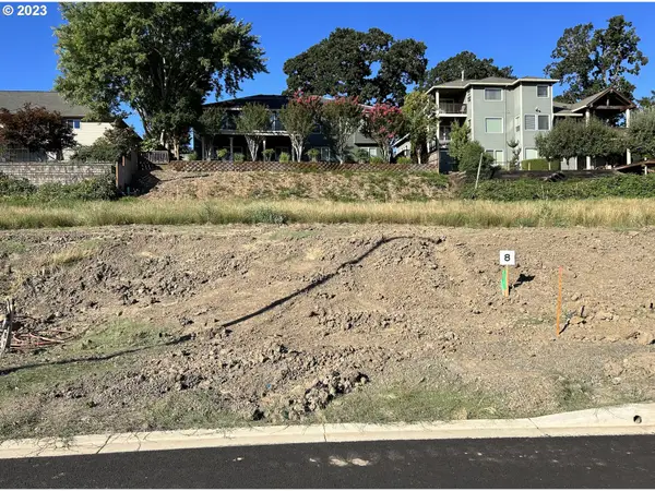 2769 NW Pinehurst Dr #08, McMinnville, OR 97128