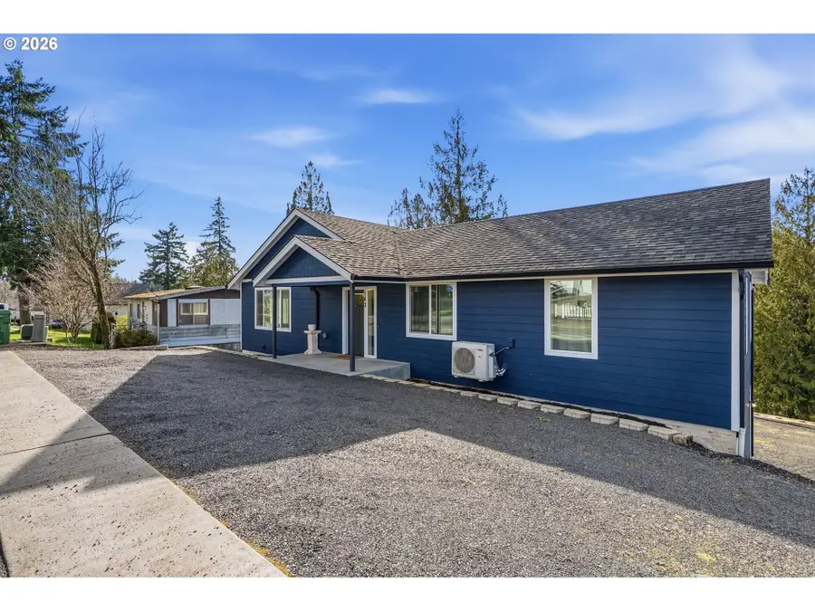 163 Alpha Dr, Longview, WA 98632 - #2