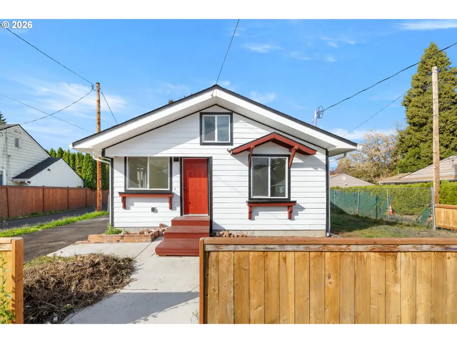 4909 SE 80th Ave, Portland, OR 97206 - #2