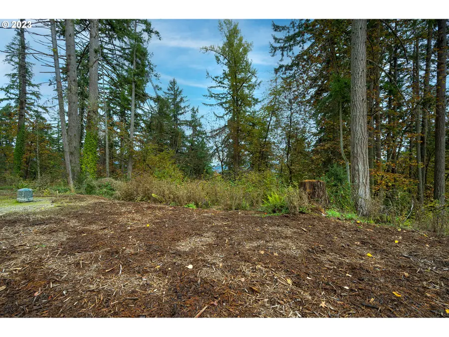 2639 Cupola Dr #12, Eugene, OR 97403 - Image #3