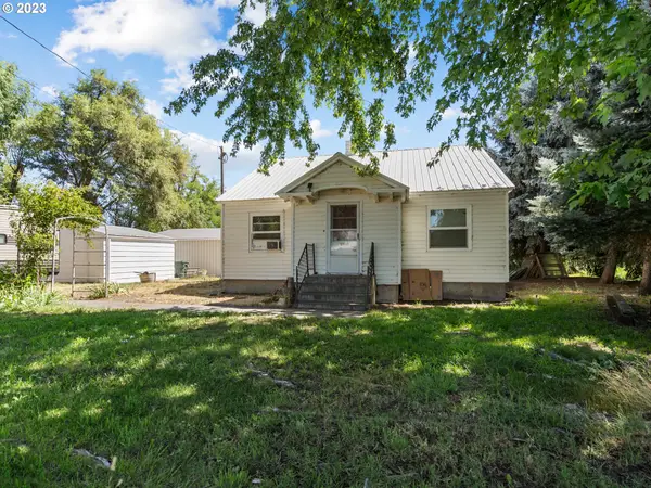 380 S Townsend Rd, Hermiston, OR 97838