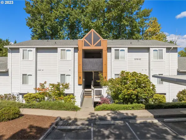 10640 SW Davies Rd #22, Beaverton, OR 97008