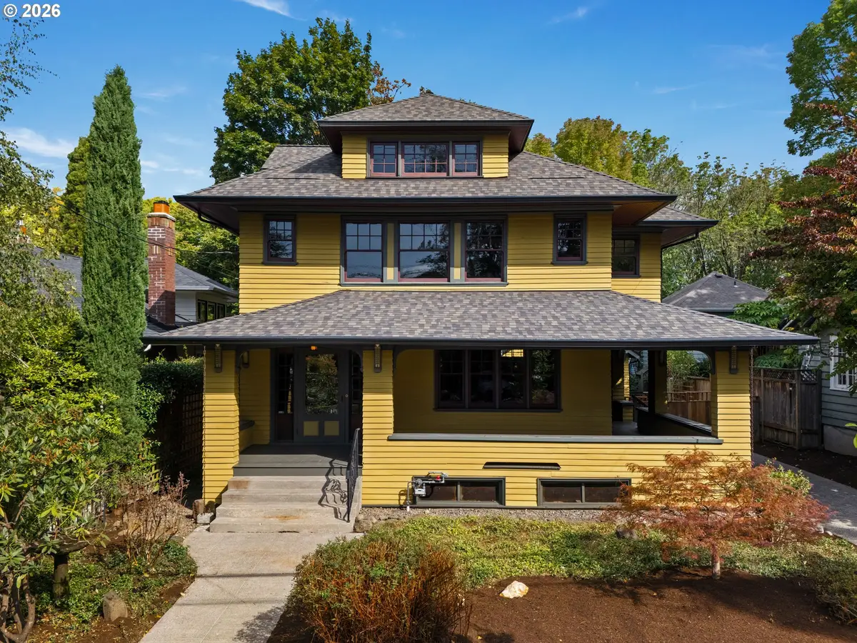 3247 NE Glisan St, Portland, OR 97232 - #1