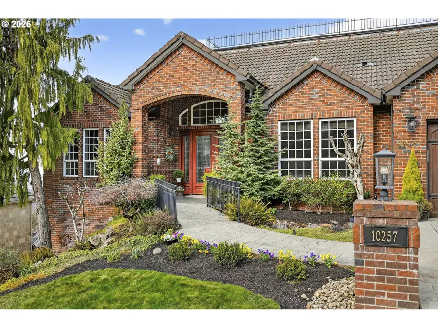 10257 SE Crescent Ridge Loop, Northwest Clackamas, OR 97086 - #3