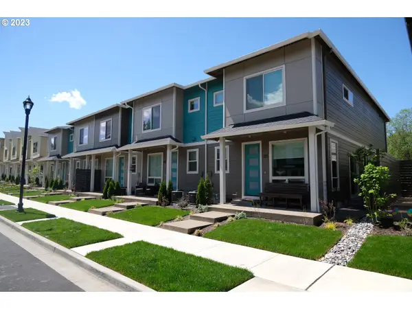 125 SW Lancaster Ct, Troutdale, OR 97060