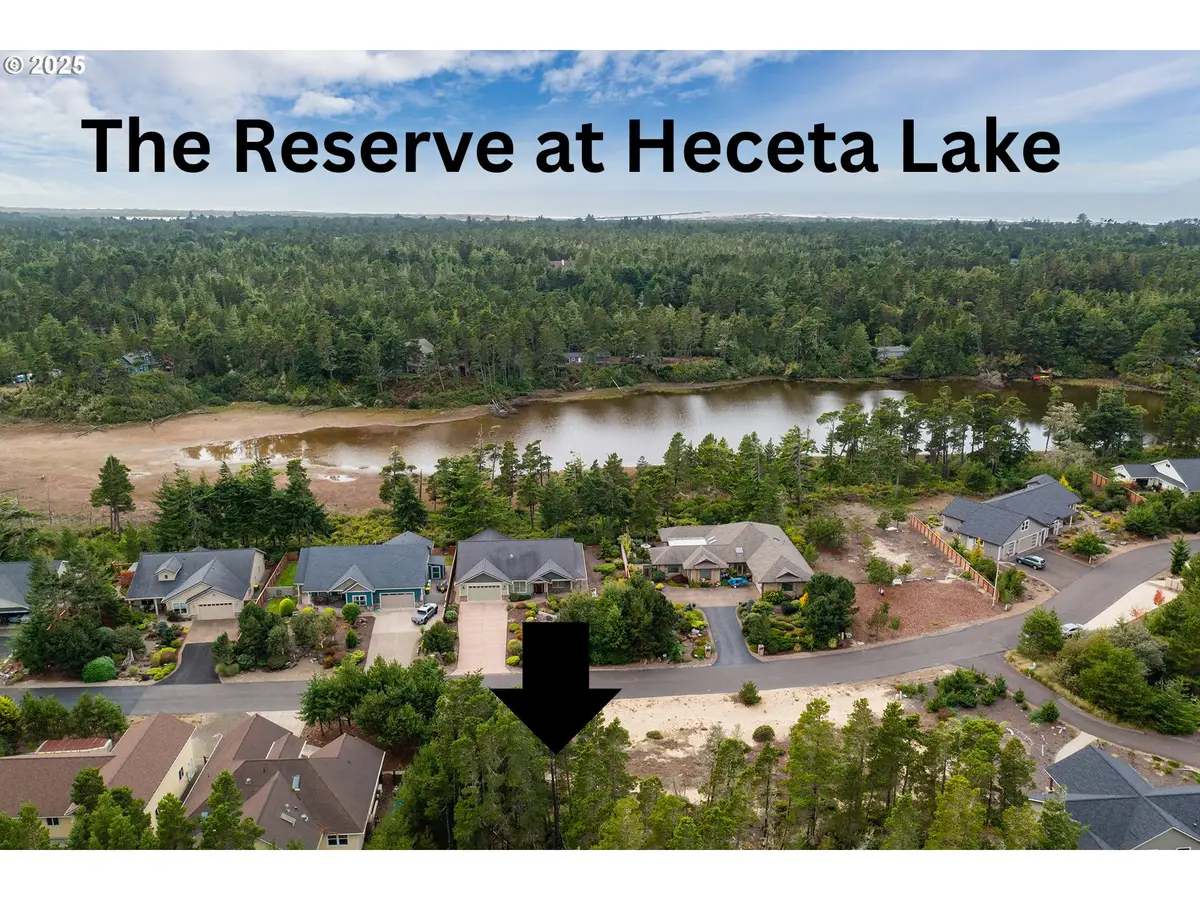 Lake Point Dr #34, Florence, OR 97439 - Image #1