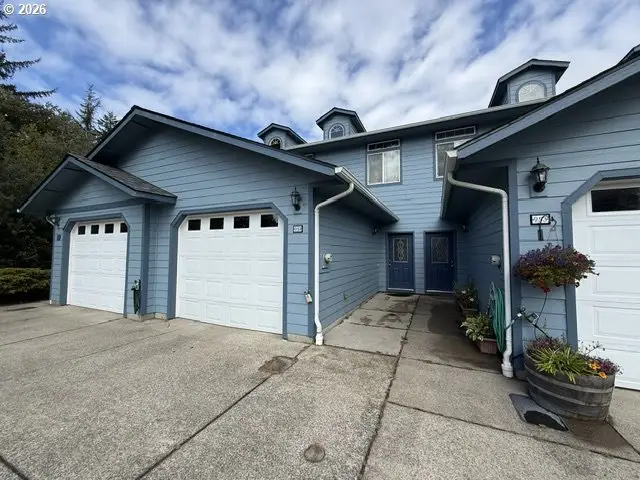 951 Jasper Ln, Florence, OR 97439 - #1
