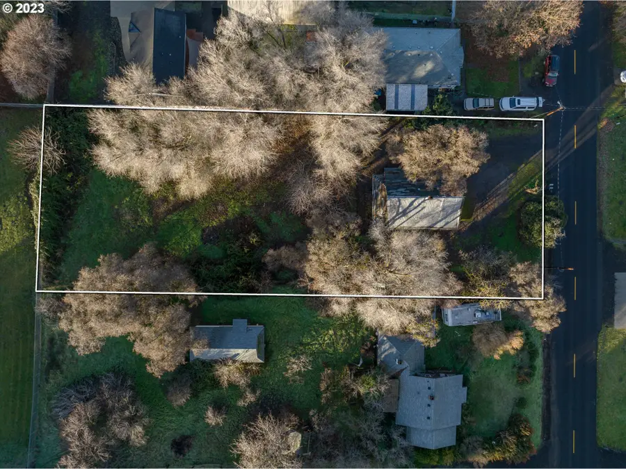 2444 E 10th St, The Dalles, OR 97058 - Image #2