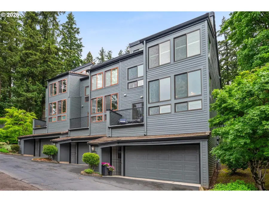 4465 Golden Ln, Lake Oswego, OR 97035 - #2