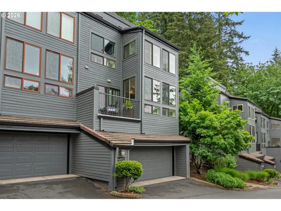 4465 Golden Ln, Lake Oswego, OR 97035 - #3