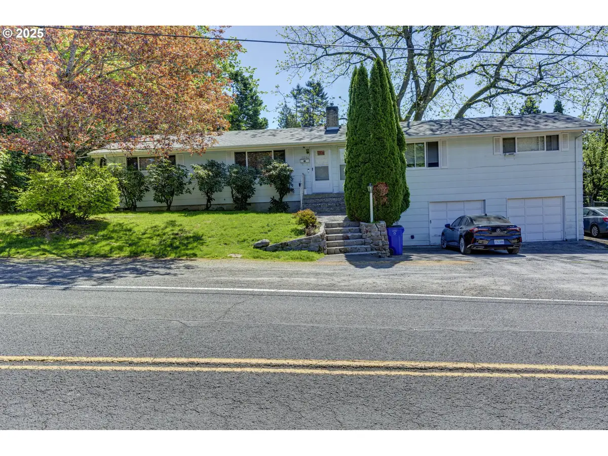 10238 NE Morris Ct, Portland, OR 97220 - Image #1