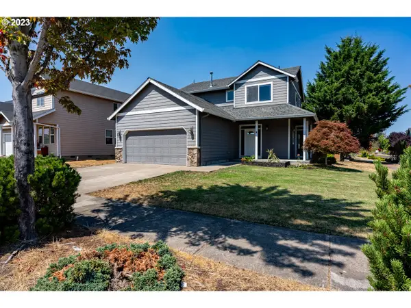 321 W Jadon Dr, Lebanon, OR 97355