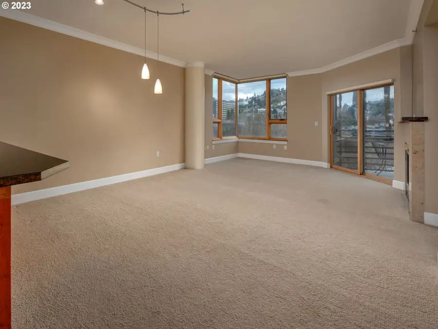1132 SW 19th Ave #305, Portland, OR 97205 - Image #3
