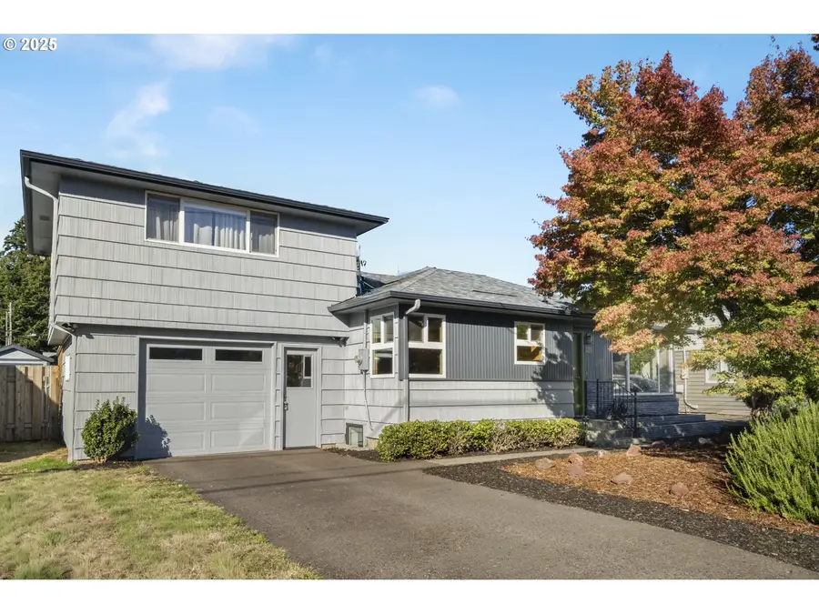 12505 SE Mill Ct, Portland, OR 97233 - #3