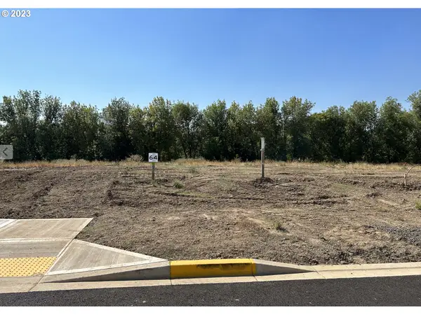 3165 NW Shadden Dr #64, McMinnville, OR 97128