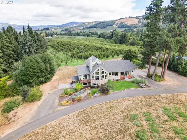 2870 Rainbow Dr, HoodRiver, OR 97031