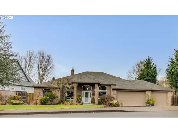 2490 NW Horizon Dr, McMinnville, OR 97128