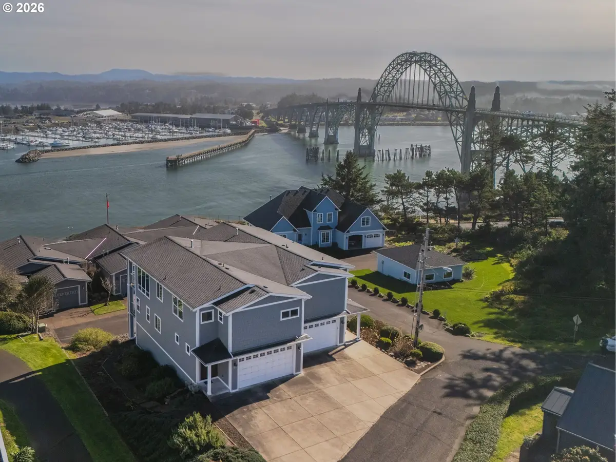 1133 SW 12th St, Newport, OR 97365 - #1