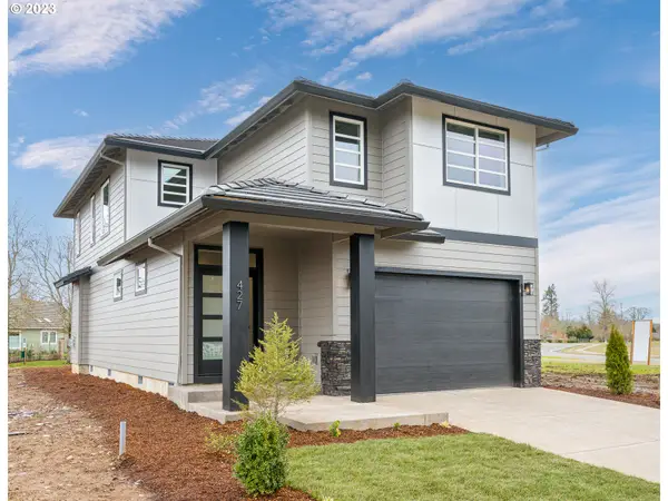 427 Sunday Dr, Creswell, OR 97426