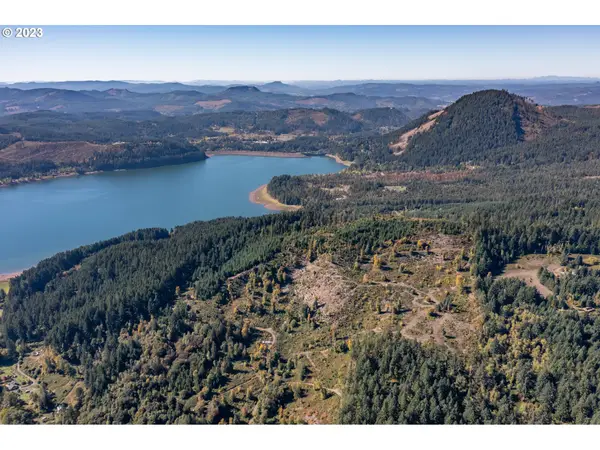 Rat Creek, CottageGrove, OR 97424