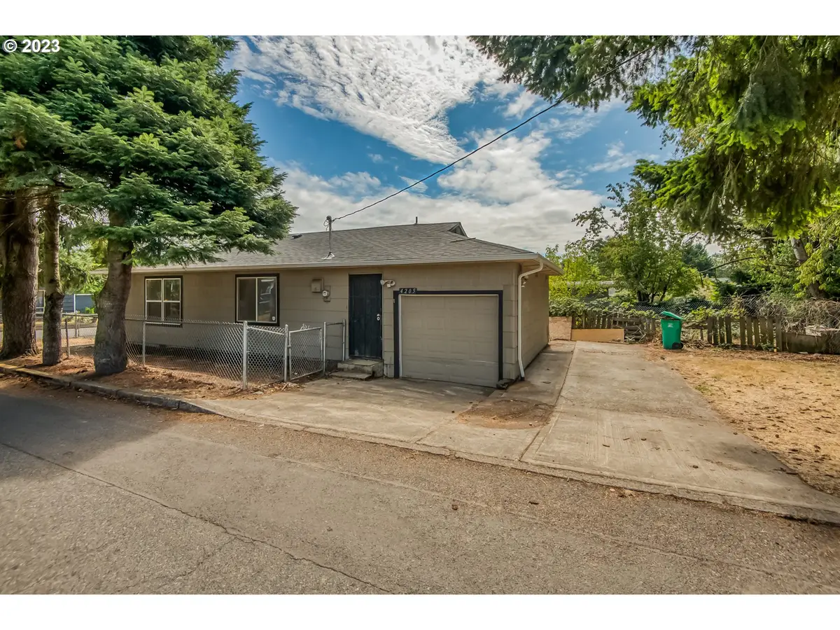 4205 SE 91st Ave, Portland, OR 97266 - Image #1
