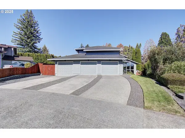 1922 NW 112th Cir, Vancouver, WA 98685