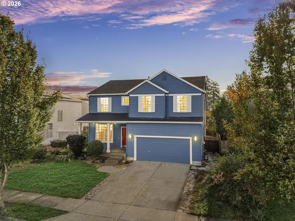 2548 Edgewater Dr, Woodburn, OR 97071