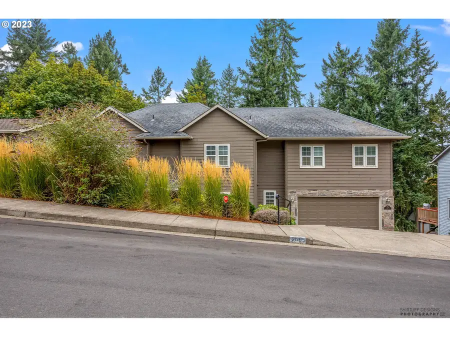 2685 Suncrest Ave, Eugene, OR 97405 - Image #3