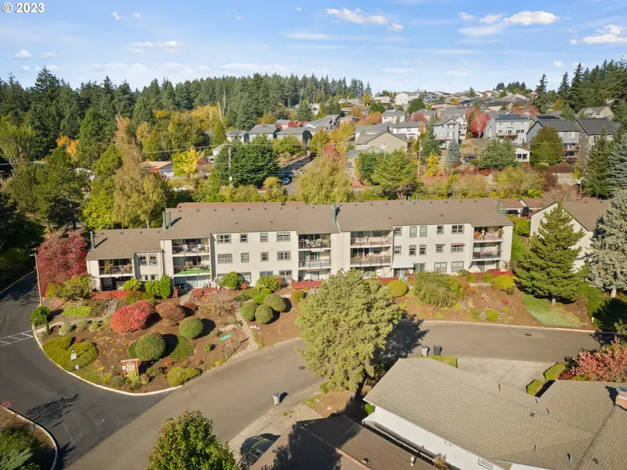 12649 SW Prince Edward Ct #C, King City, OR 97224 - Image #2