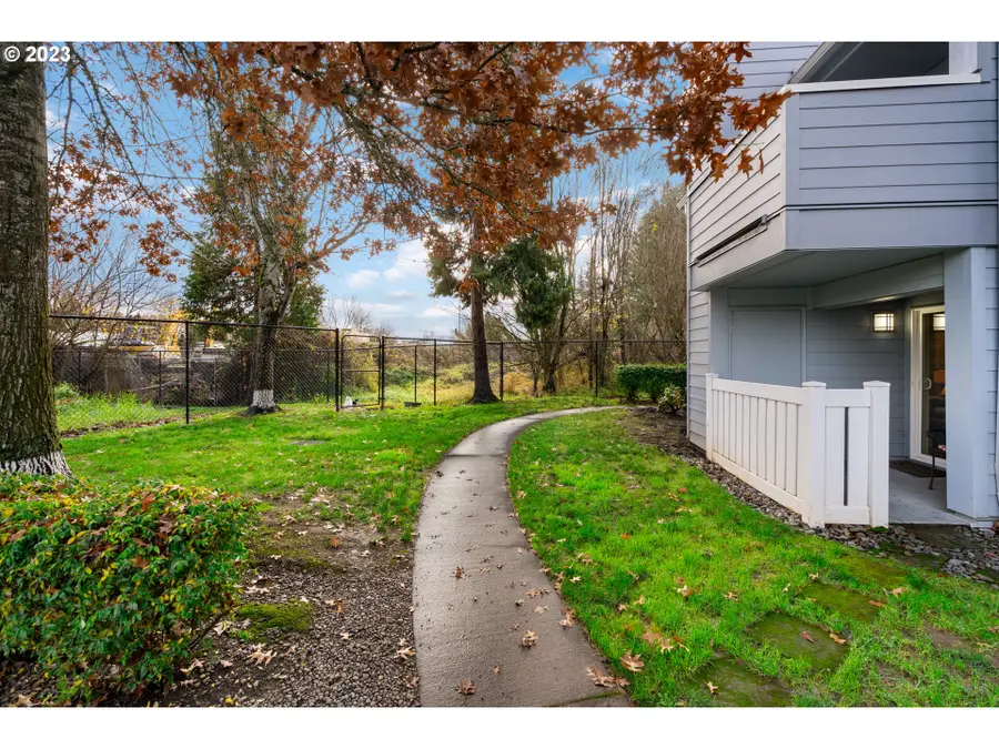 6046 SE Drake St #126, Hillsboro, OR 97123 - Image #2