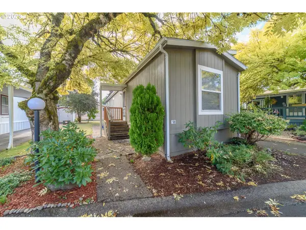 1475 Green Acres Rd #120, Eugene, OR 97408