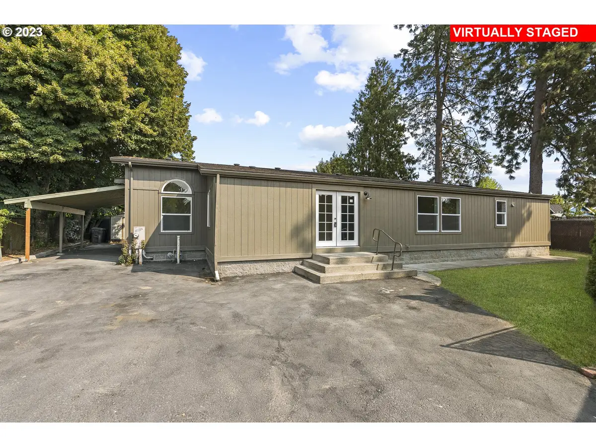 424 SE Paropa Ct, Gresham, OR 97080 - Image #1