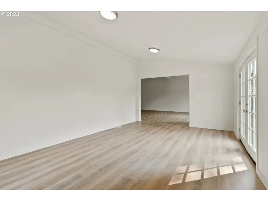 424 SE Paropa Ct, Gresham, OR 97080 - Image #3