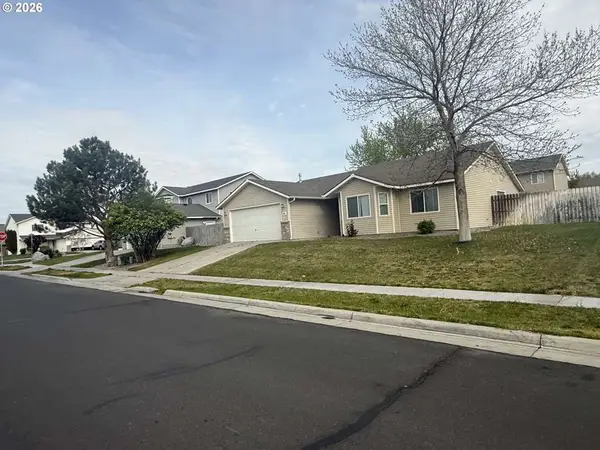 617 E Oregon Ave, Hermiston, OR 97838